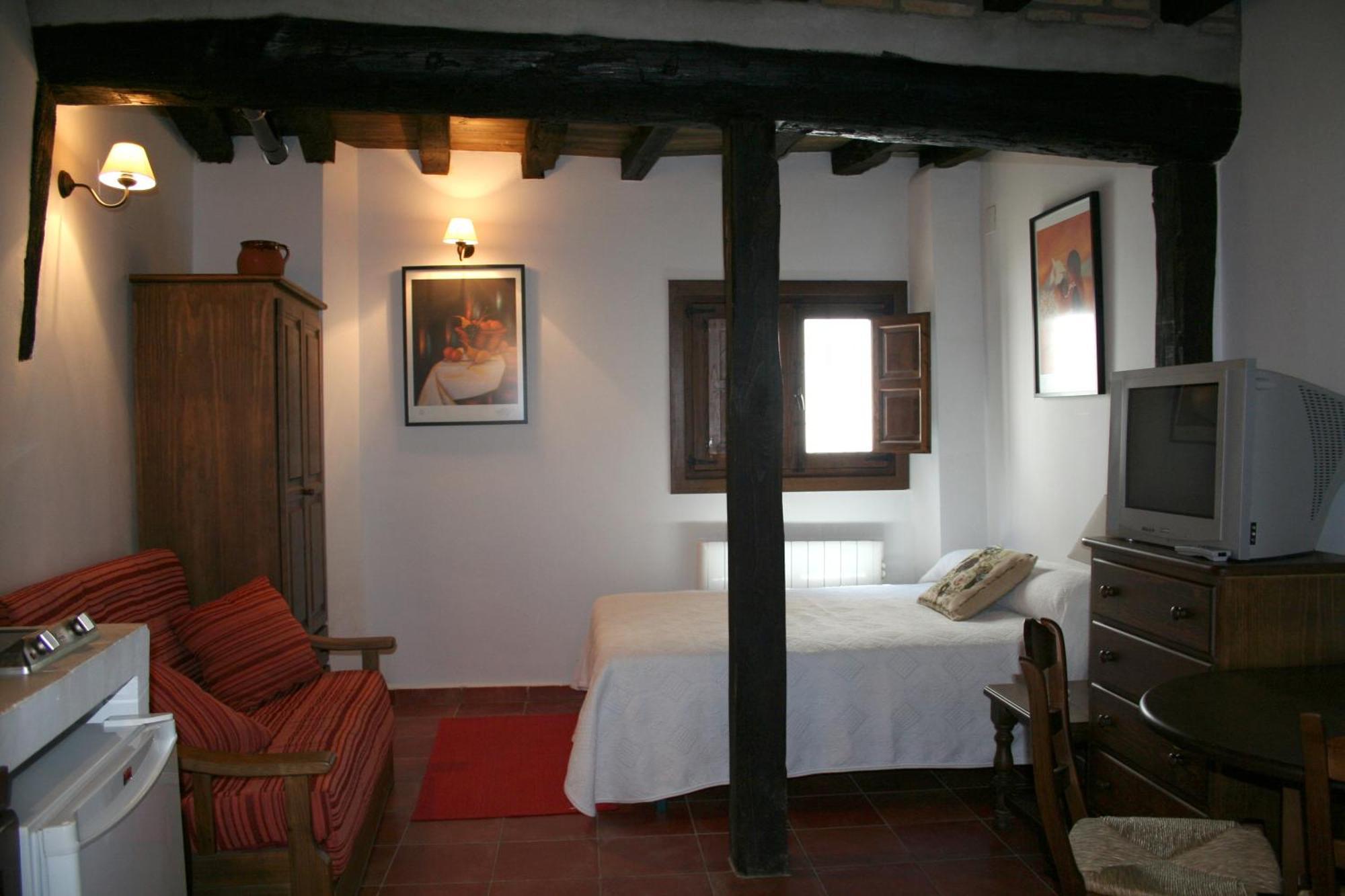 Apartment Rurales Victor Chamorro Del Arco